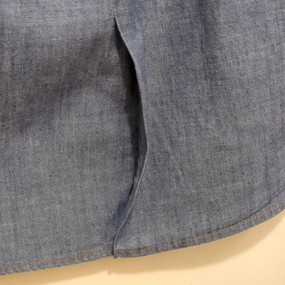 Banana Republic Blue Chambray Denim 100% Cotton Mini Skirt. Size 6 - Picture 4 of 4